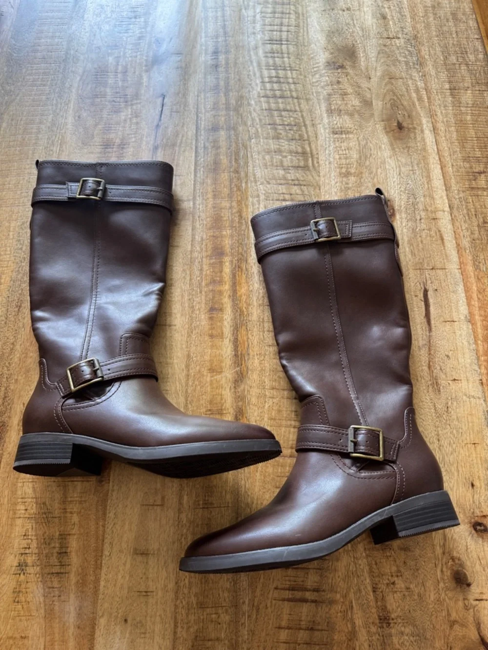 Naturalizer Tiernan Women's Brown faux leather Tall Buckle Riding Boots 9.5 NEW